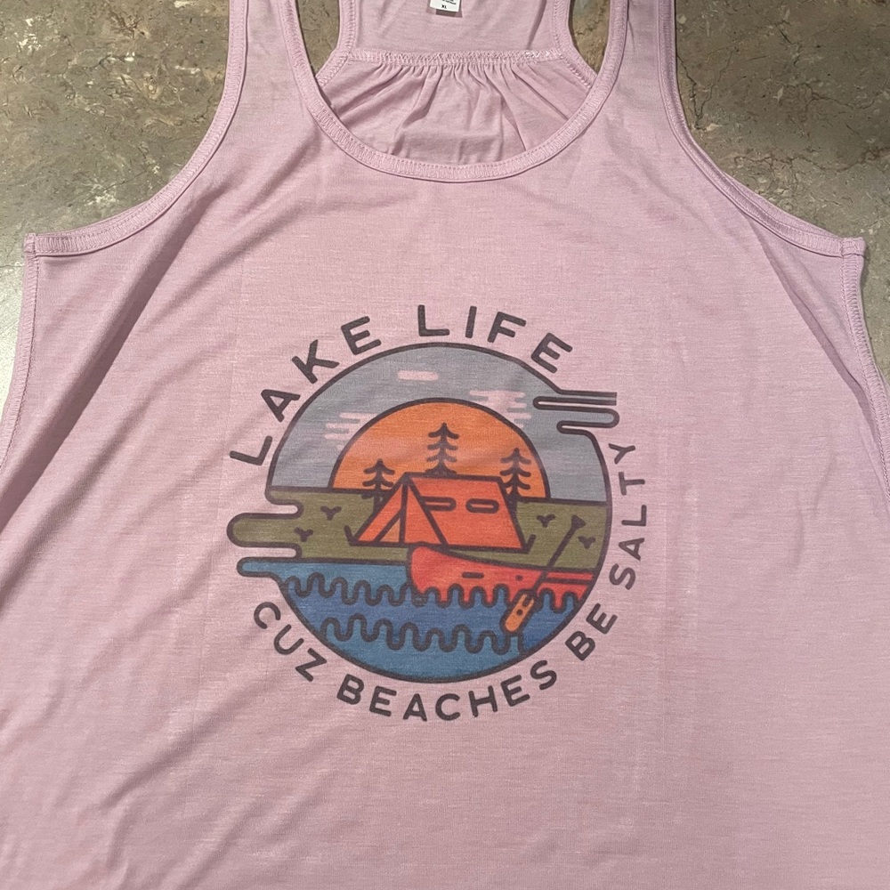 Lake life tank